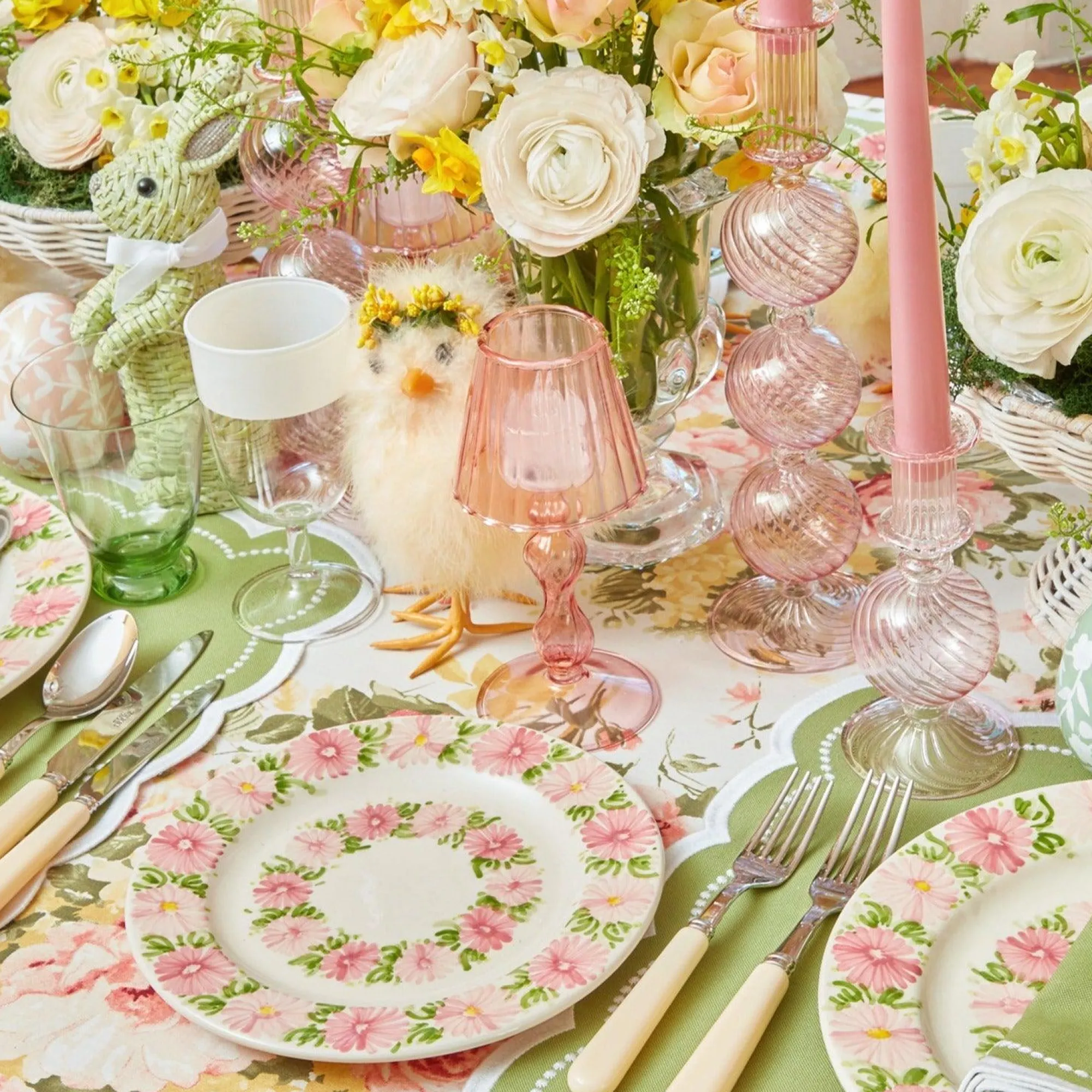 Dahlia Garland Dinner & Starter Plates (Set Of 8)|Mrs. Alice Sale