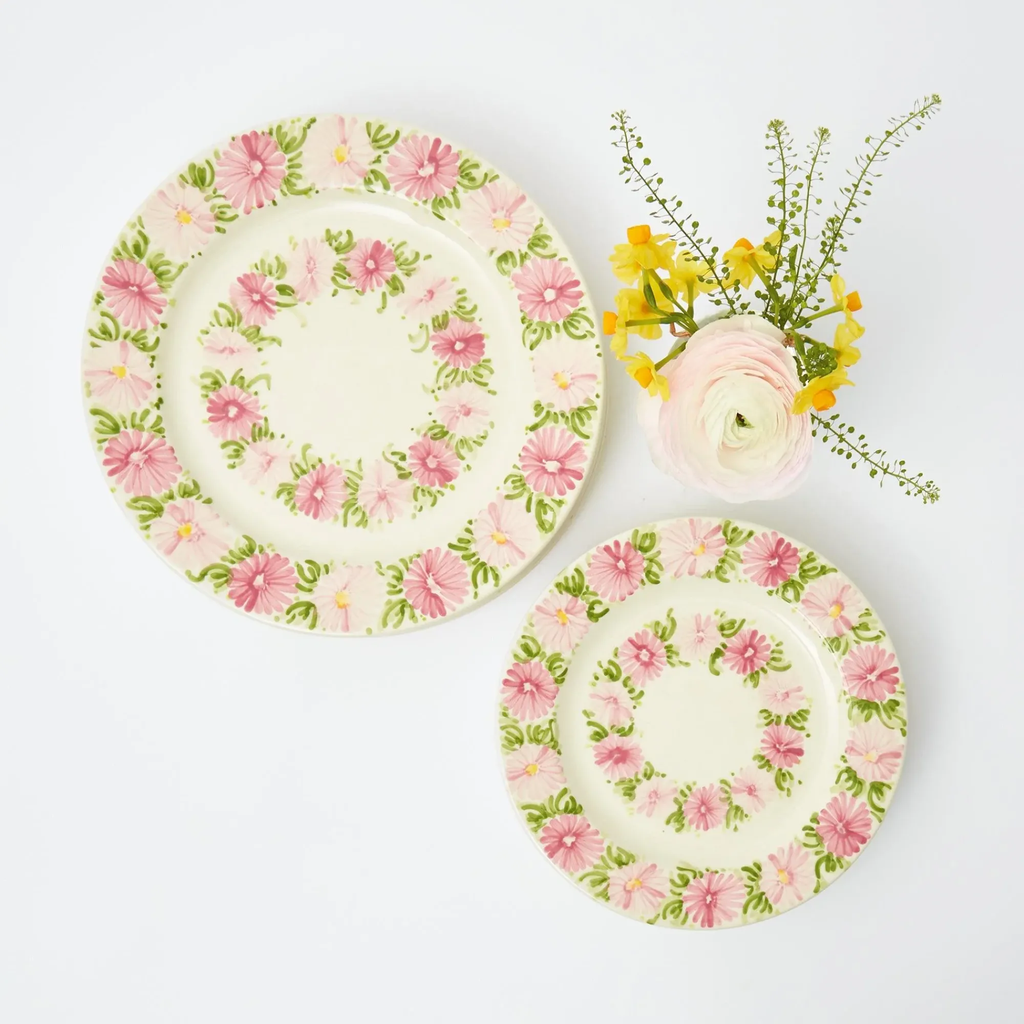 Dahlia Garland Dinner & Starter Plates (Set Of 8)|Mrs. Alice Sale
