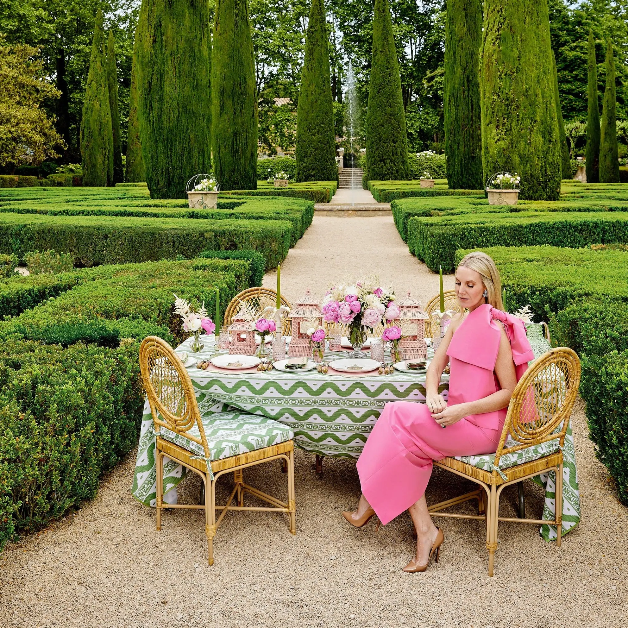 Green Ikat & Pink Fleur Linen Set|Mrs. Alice Hot