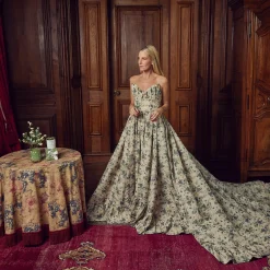 Hand Painted Olive Floral Tole Candle Pot|Mrs. Alice Sale