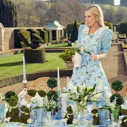 Lily Of The Valley Frilled Apron|Mrs. Alice Clearance