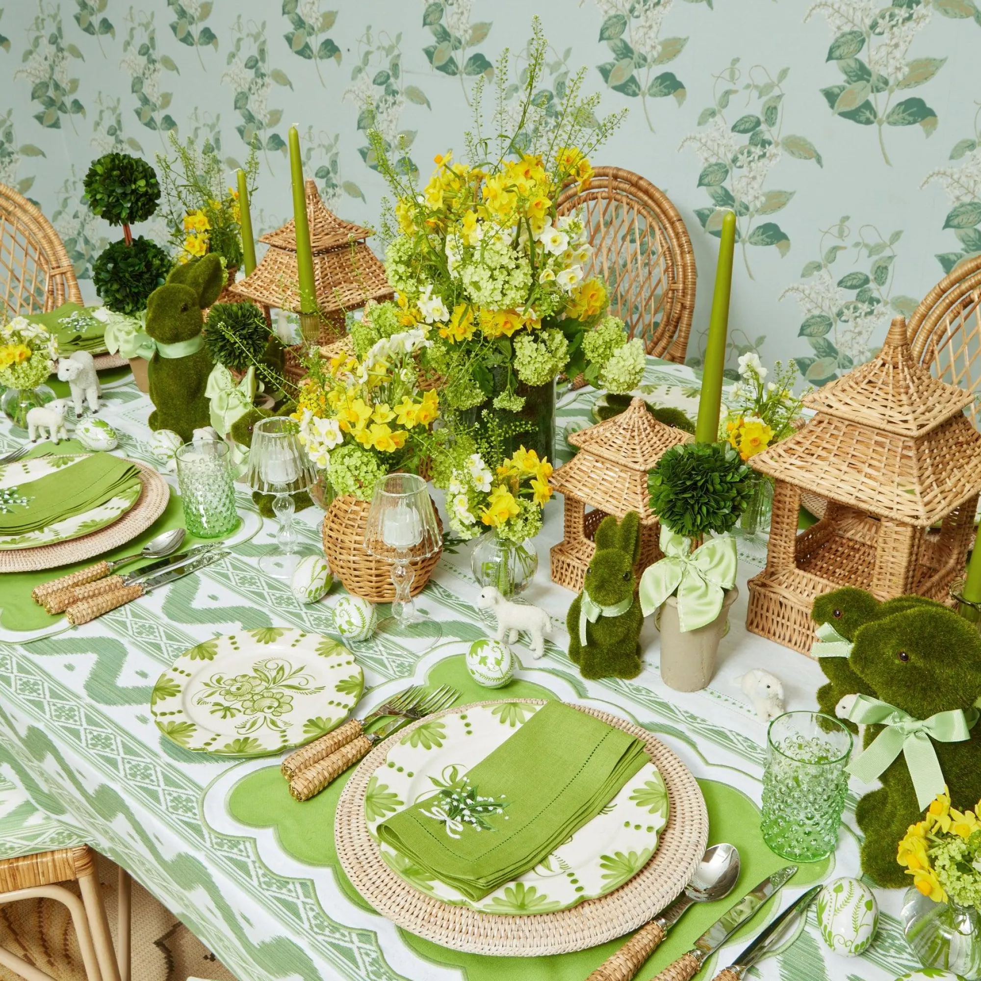 Lily Of The Valley Green Linen Napkins (Set Of 4)|Mrs. Alice Discount