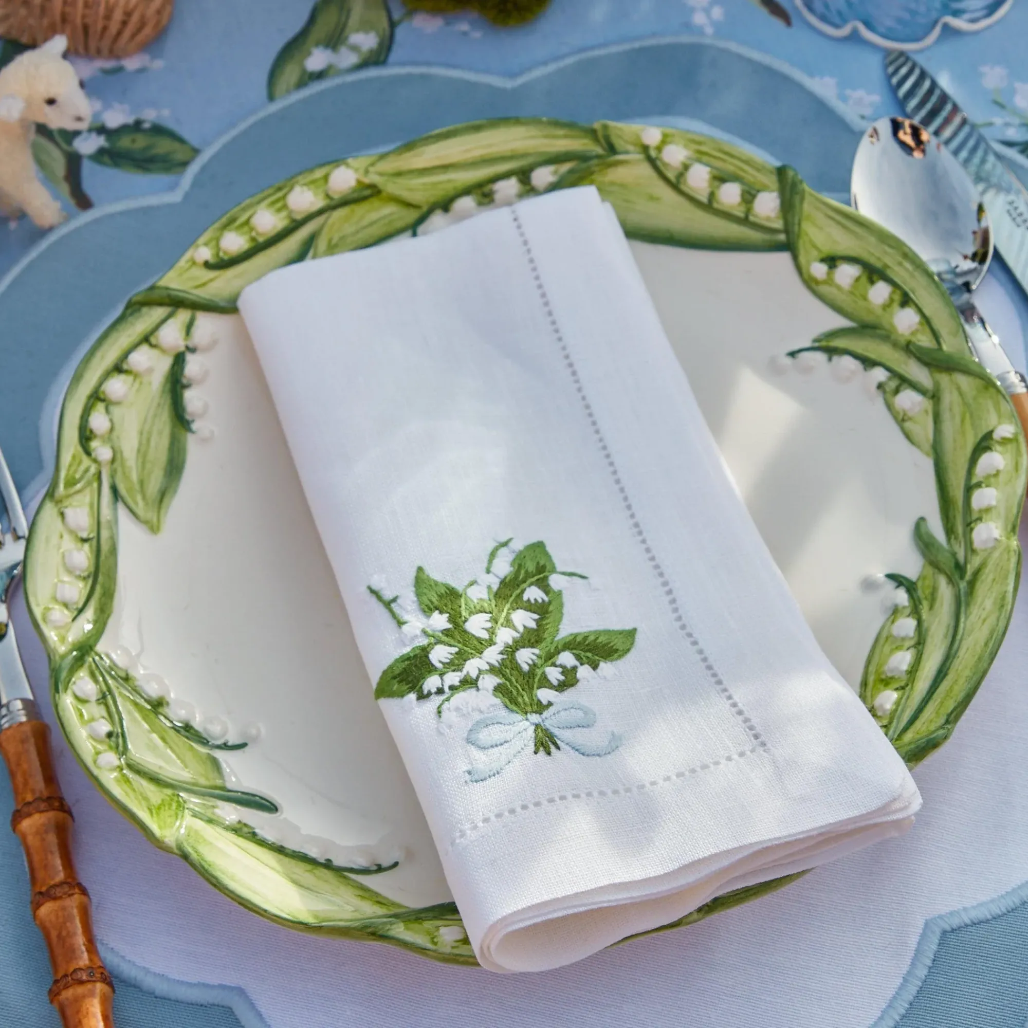 Lily Of The Valley White Linen Napkins (Set Of 4)|Mrs. Alice Online