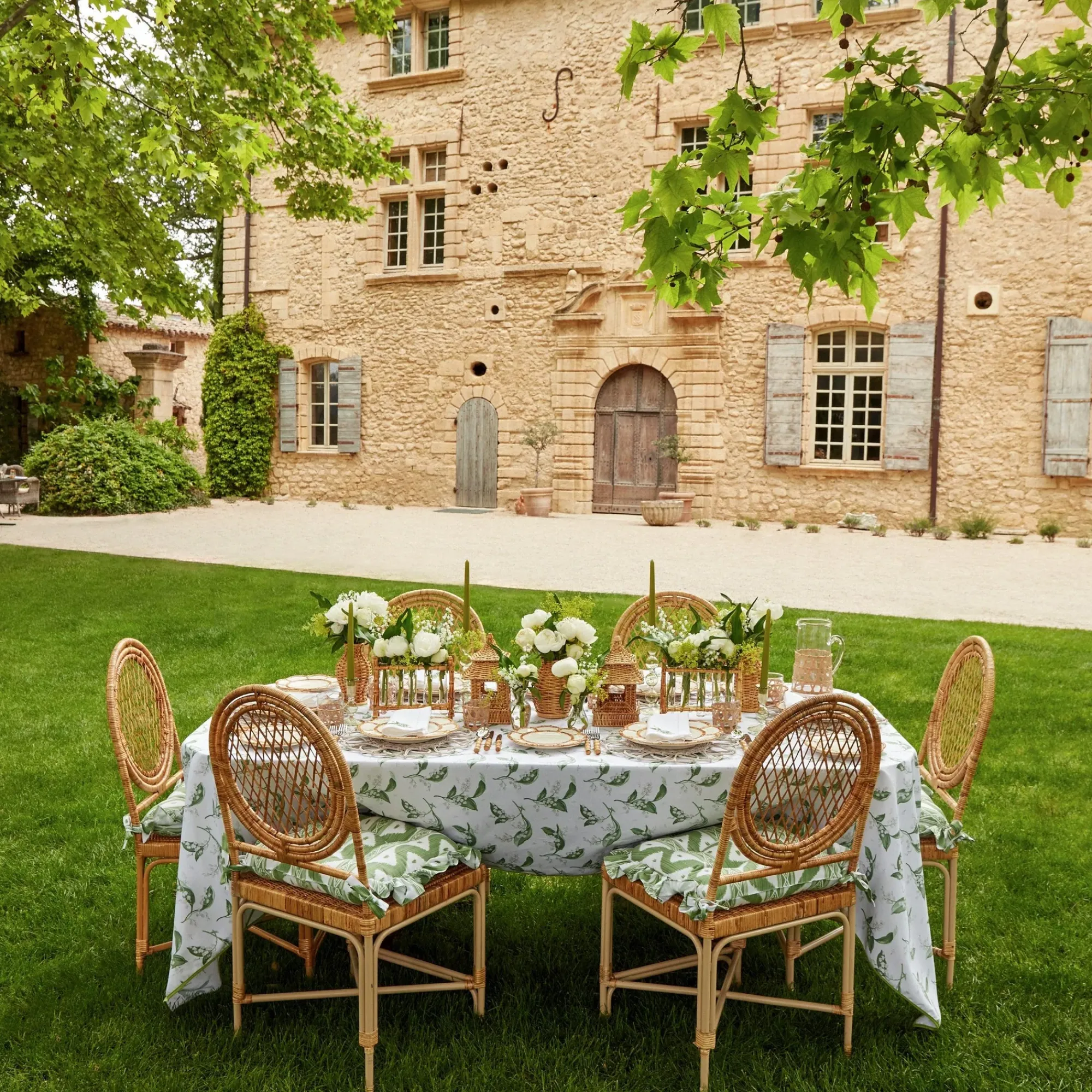 Lily Of The Valley White Linen Napkins (Set Of 4)|Mrs. Alice Online