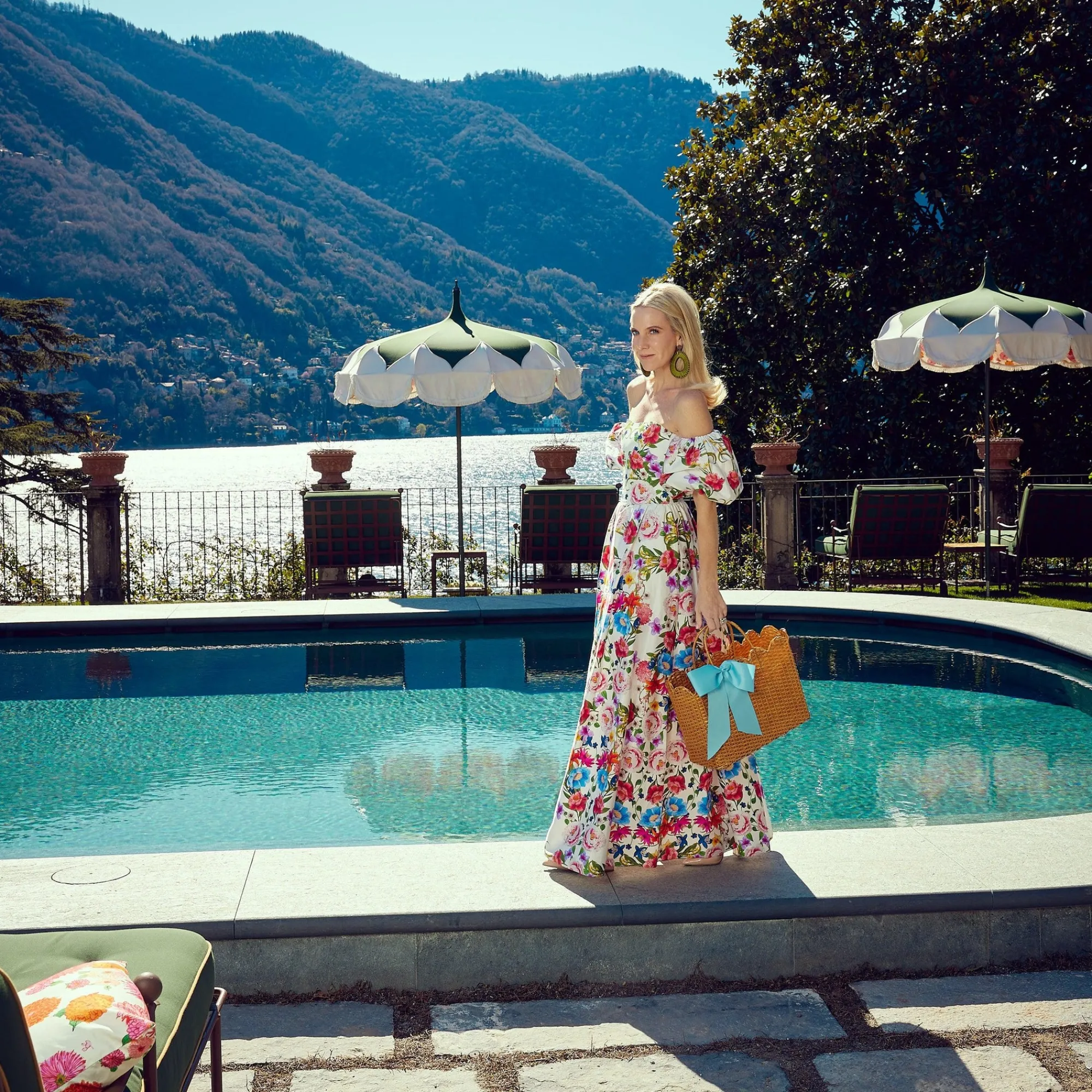 Rattan Tote Bag (Blue Bow)|Mrs. Alice Sale