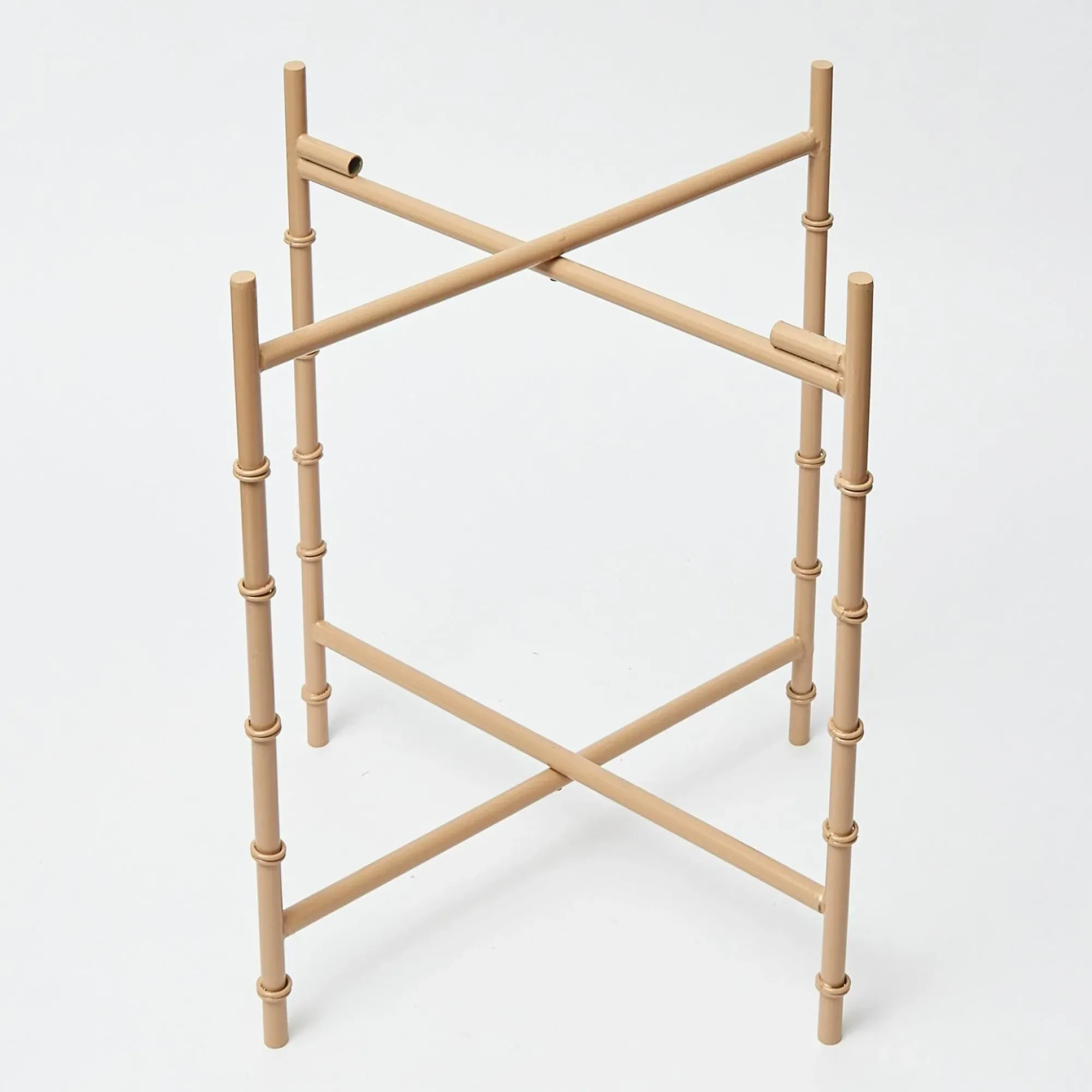 Round Scalloped Rattan Tray With Stand|Mrs. Alice Online