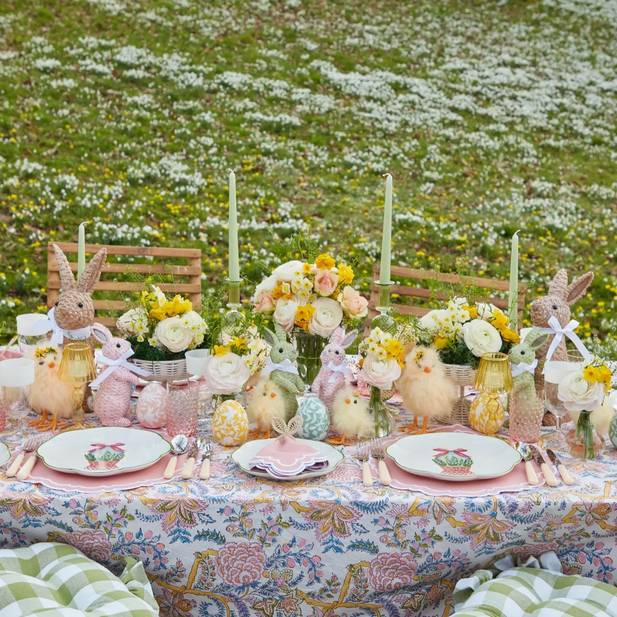 Scalloped Easter Dinner & Starter Plate (Set Of 8)|Mrs. Alice New