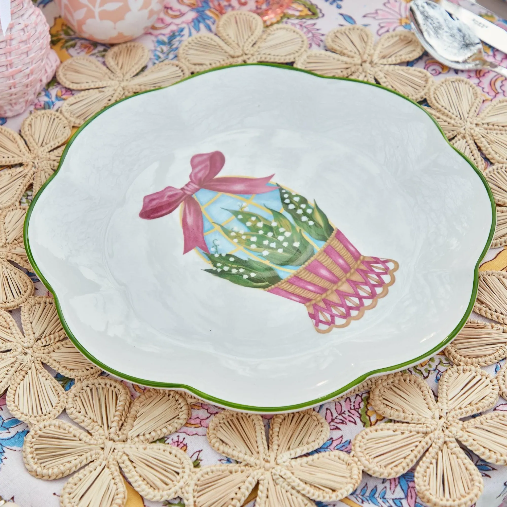 Scalloped Easter Dinner Plate (Set Of 4)|Mrs. Alice Best
