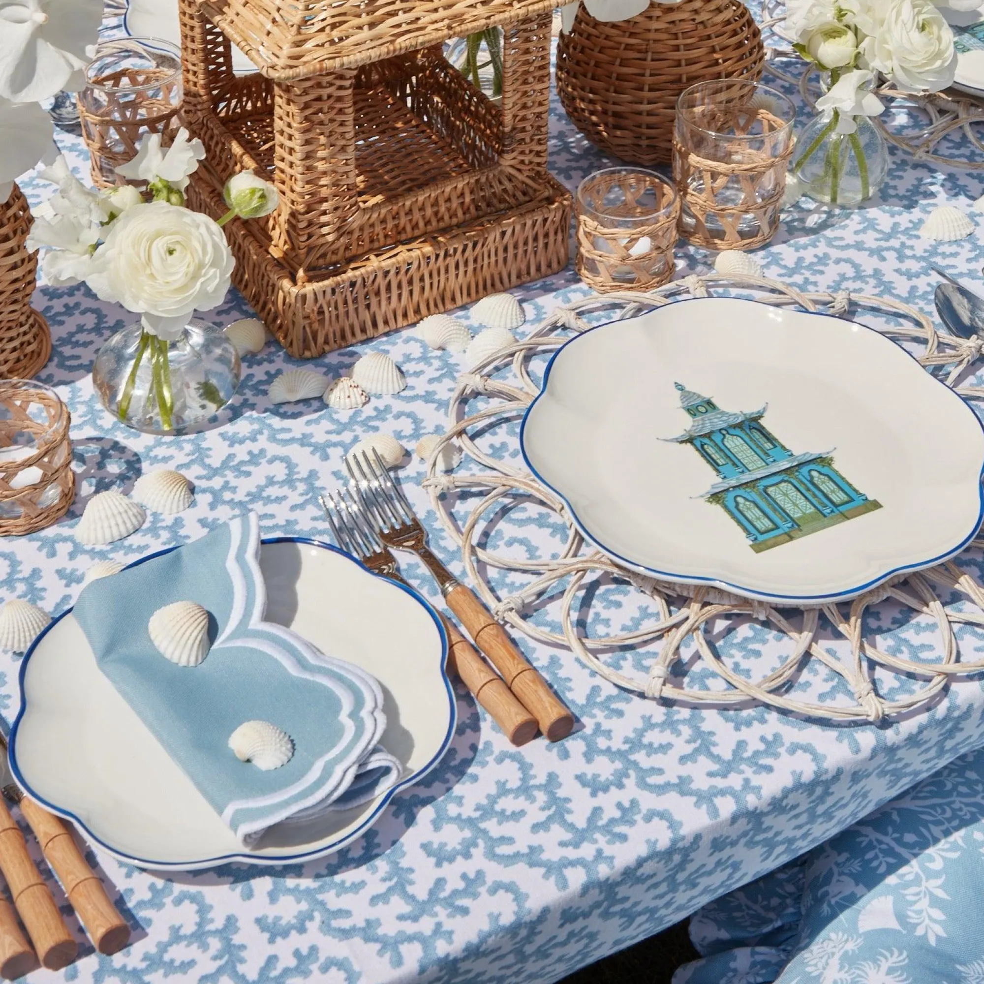 Scalloped Pagoda Dinner Plate (Set Of 4)|Mrs. Alice Online