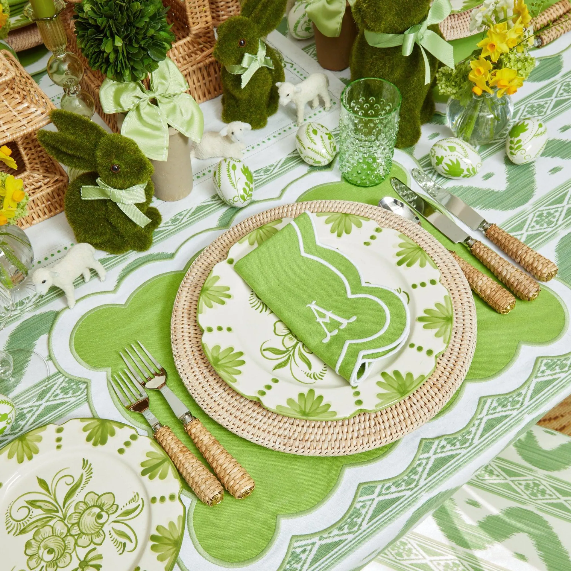 Serena Applique Green Placemats & Napkins (Set Of 4)|Mrs. Alice Best