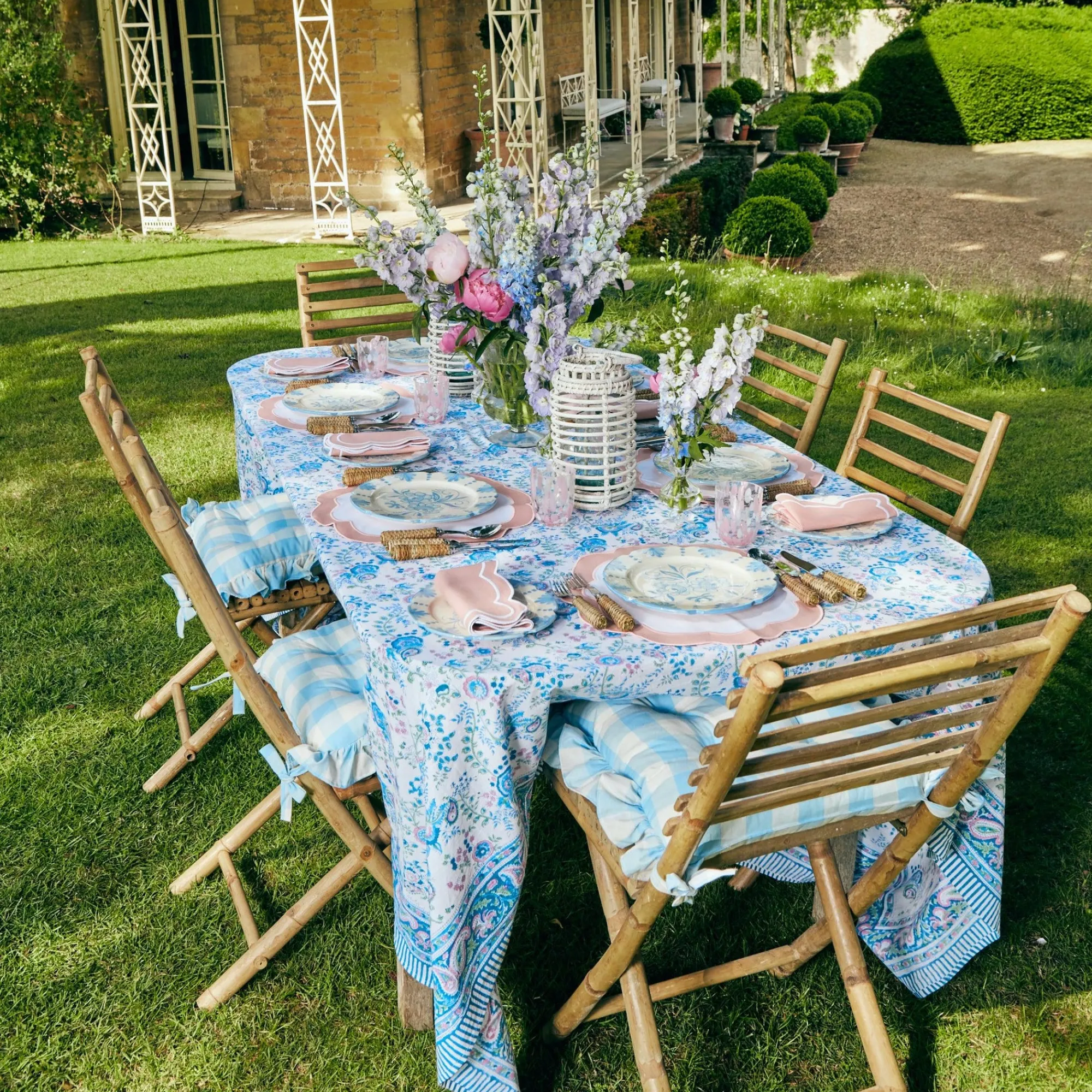 Seville Blue Gardenia Dinner Plate (Set Of 4)|Mrs. Alice