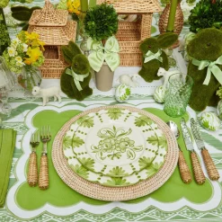 Seville Green Gardenia Dinner & Starter Plates (Set Of 8)|Mrs. Alice Online