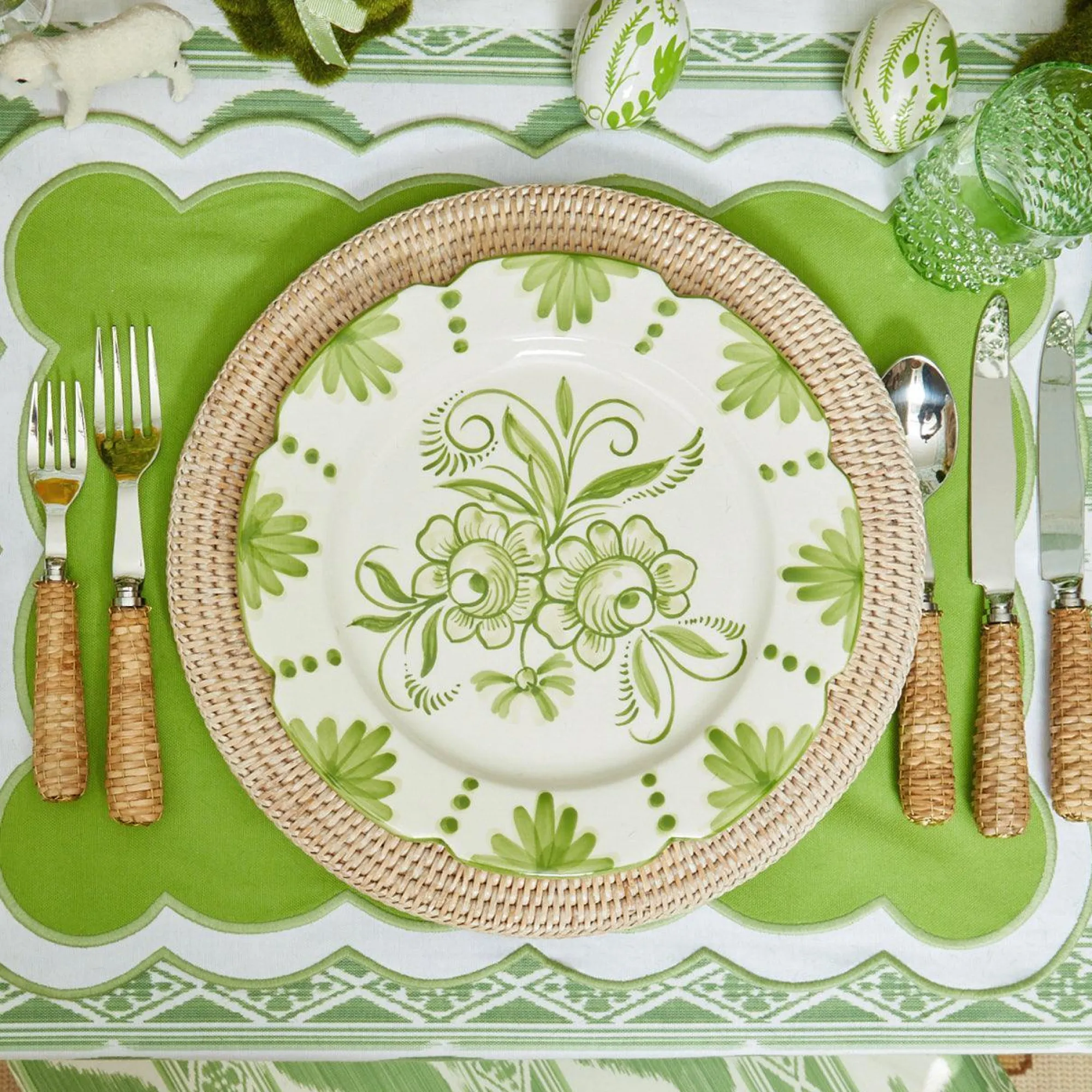 Seville Green Gardenia Dinner Plate|Mrs. Alice Sale