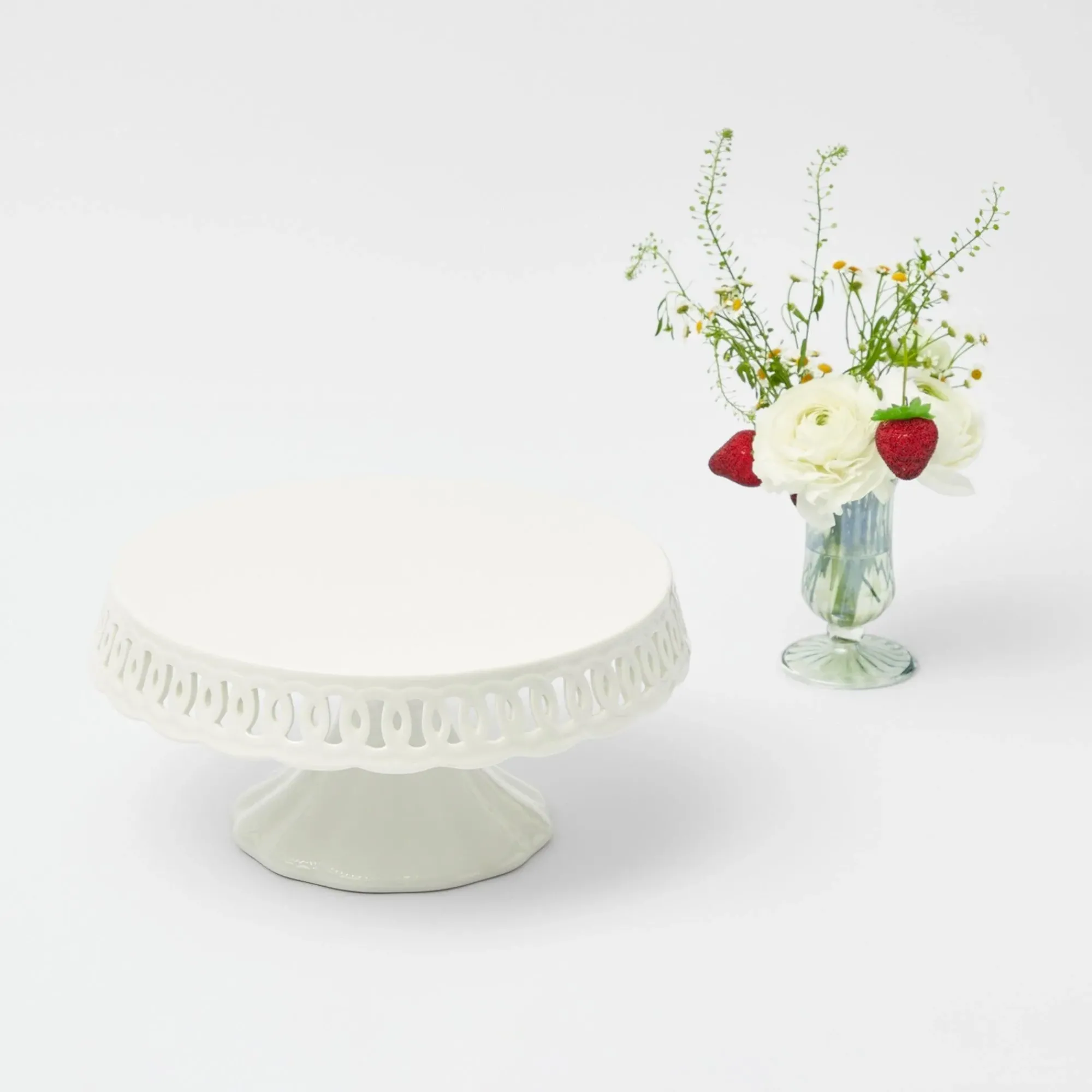 White Lace Cake Stand|Mrs. Alice Sale