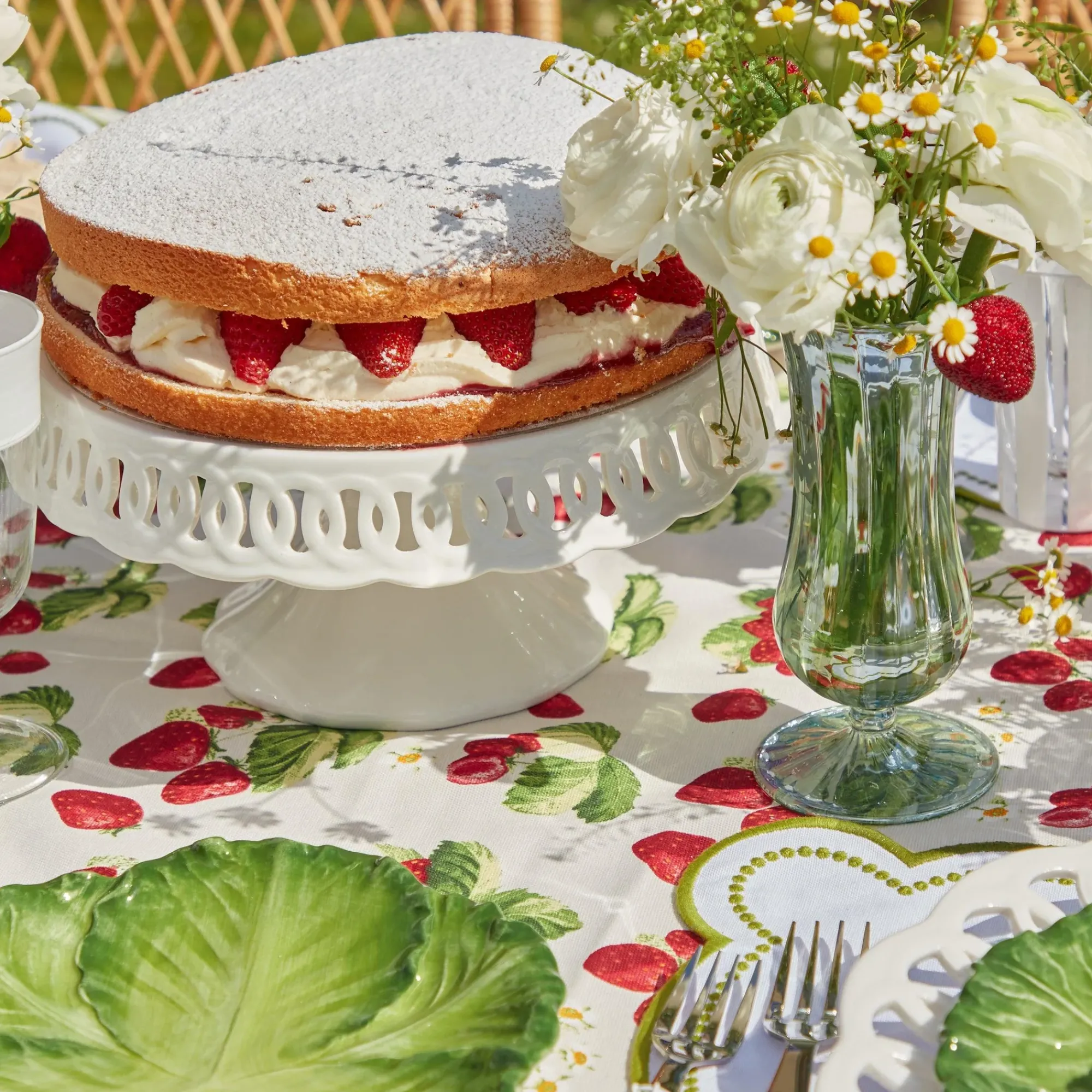 White Lace Cake Stand|Mrs. Alice Sale